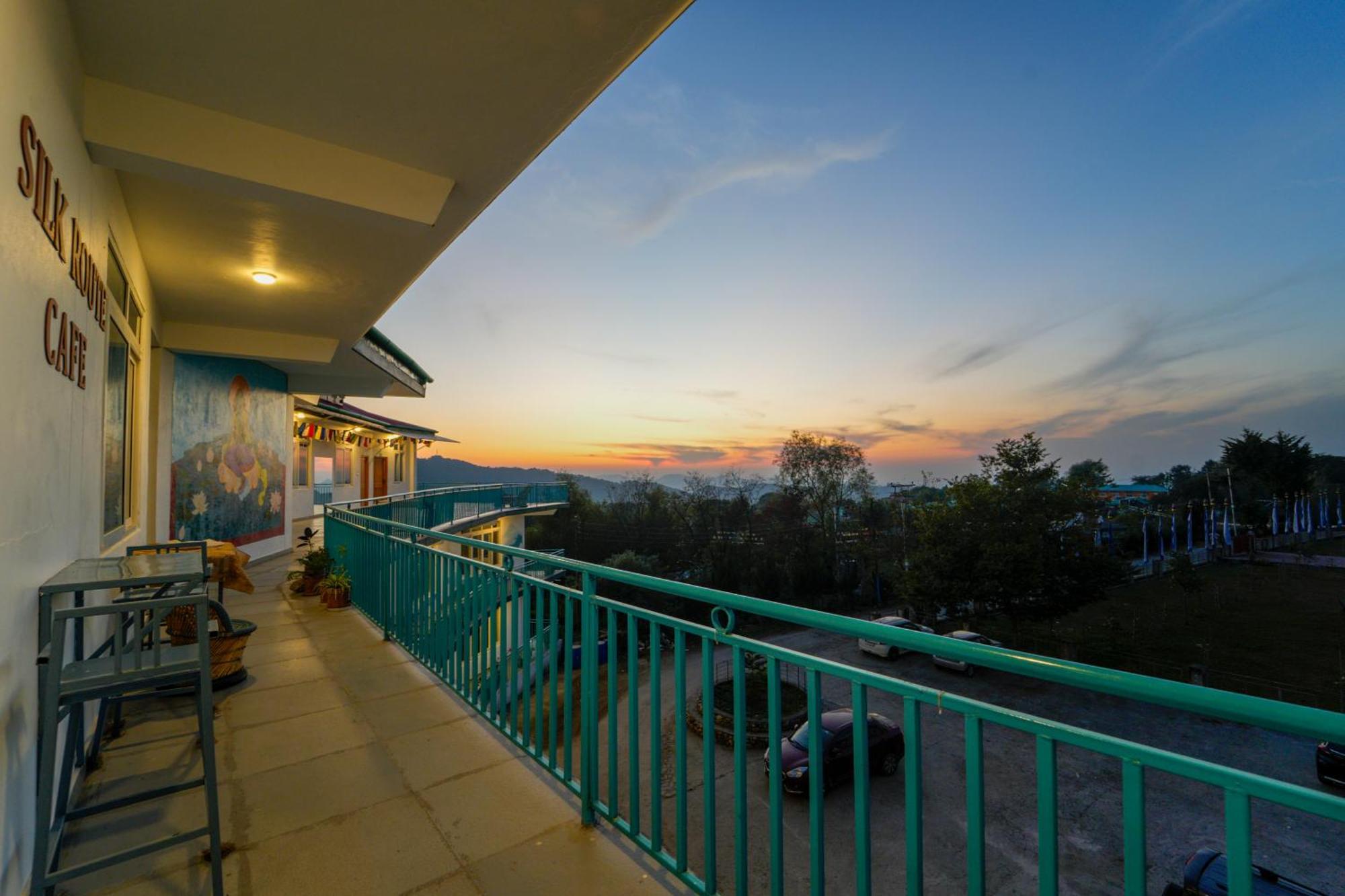 Chokling Arthouse - The Treasure Of Himalayas Hotel Bir  Ngoại thất bức ảnh