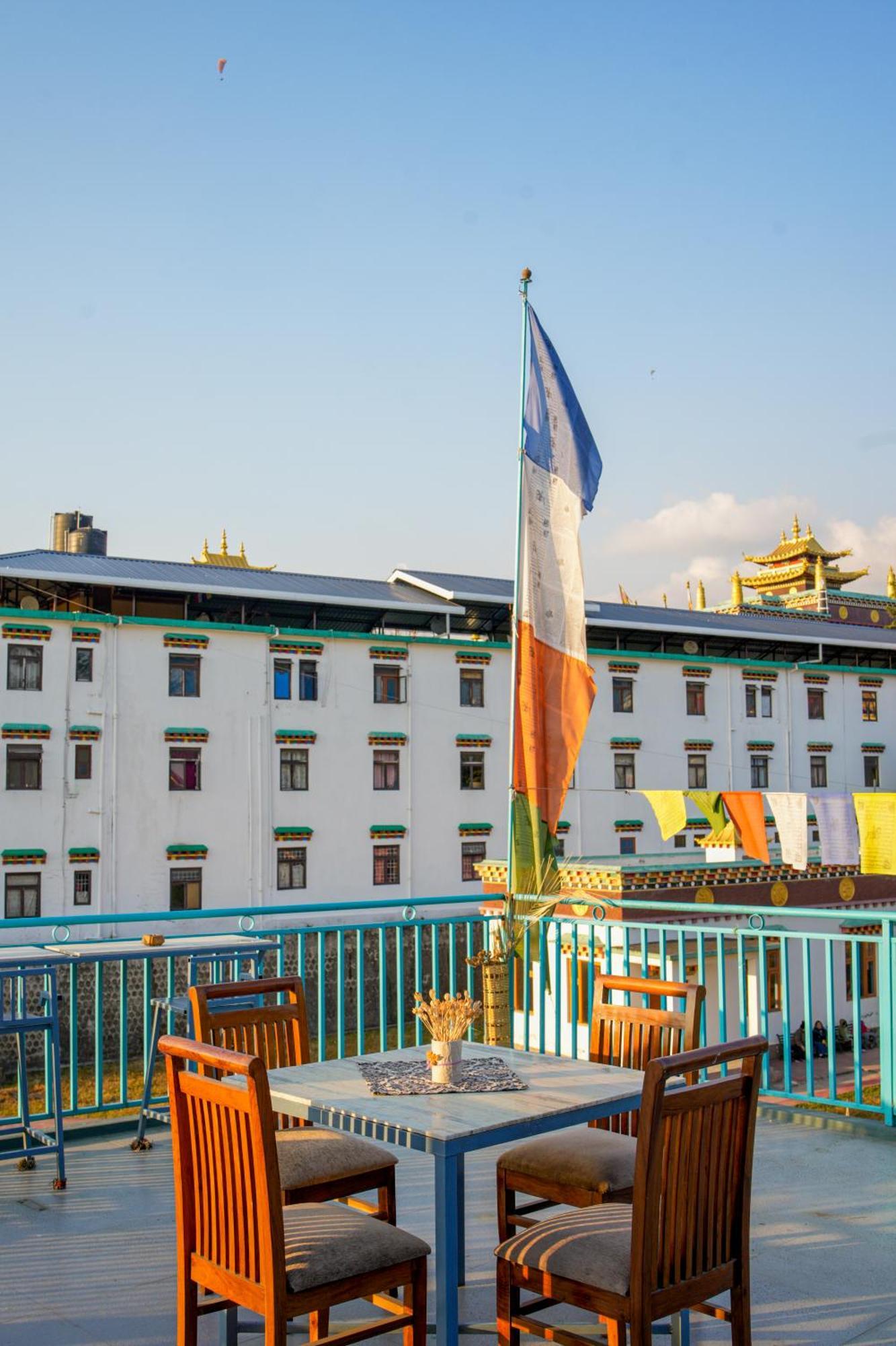Chokling Arthouse - The Treasure Of Himalayas Hotel Bir  Ngoại thất bức ảnh